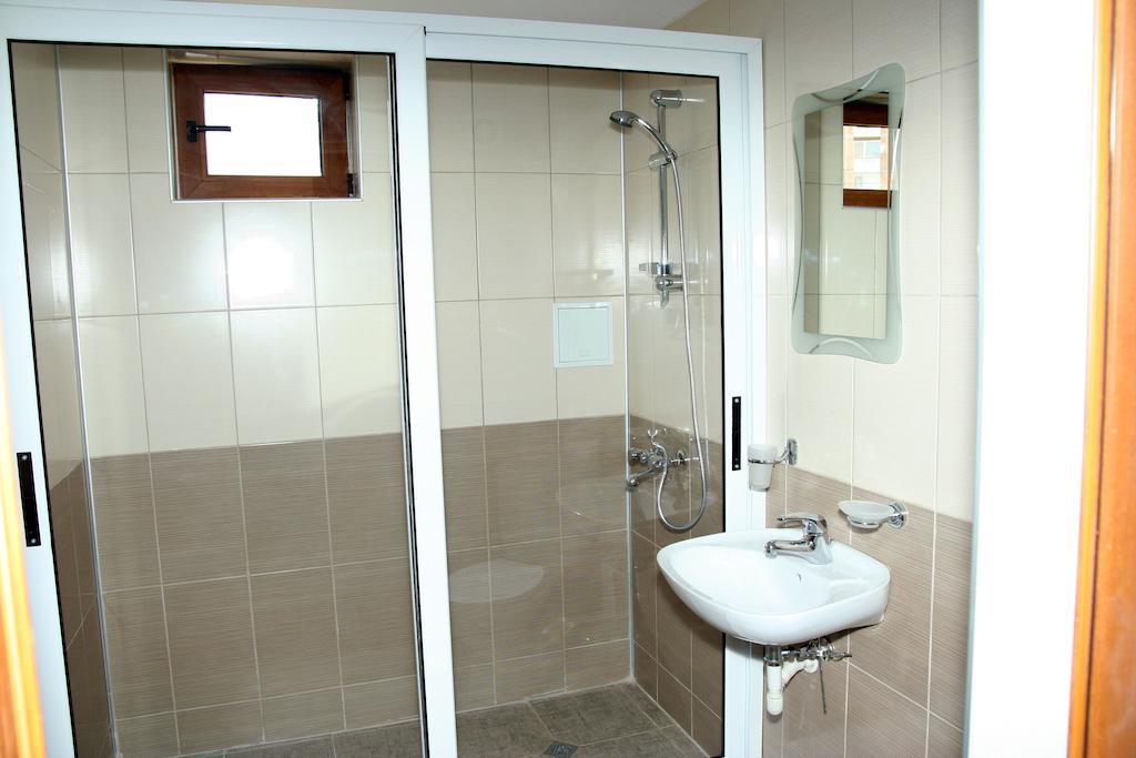 Interrum Hotel Razgrad Room photo